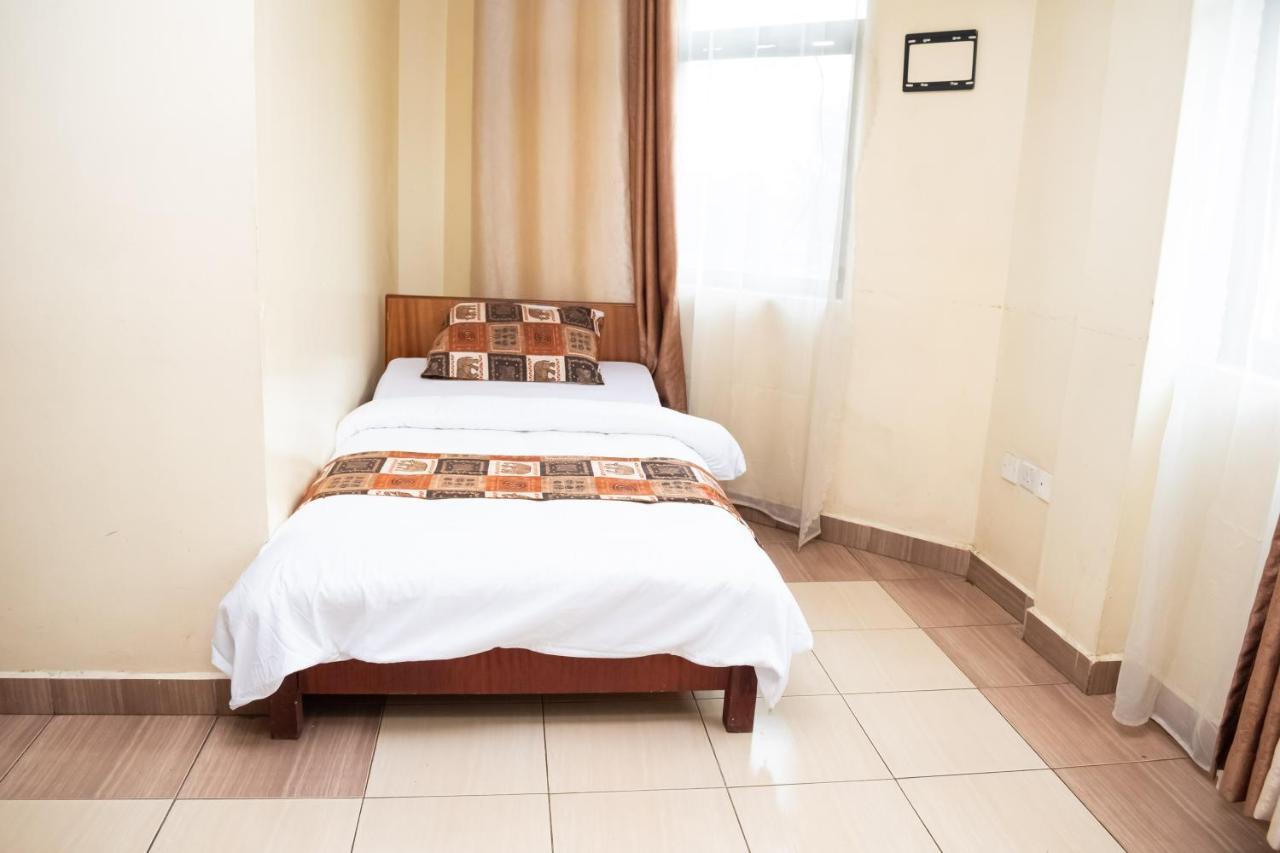 Ngara Riverside Lodge Nairobi Bagian luar foto