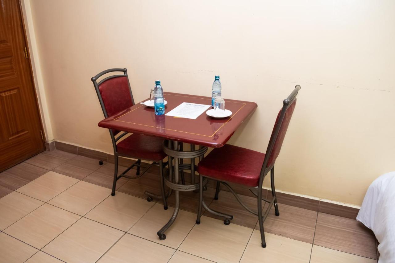 Ngara Riverside Lodge Nairobi Bagian luar foto