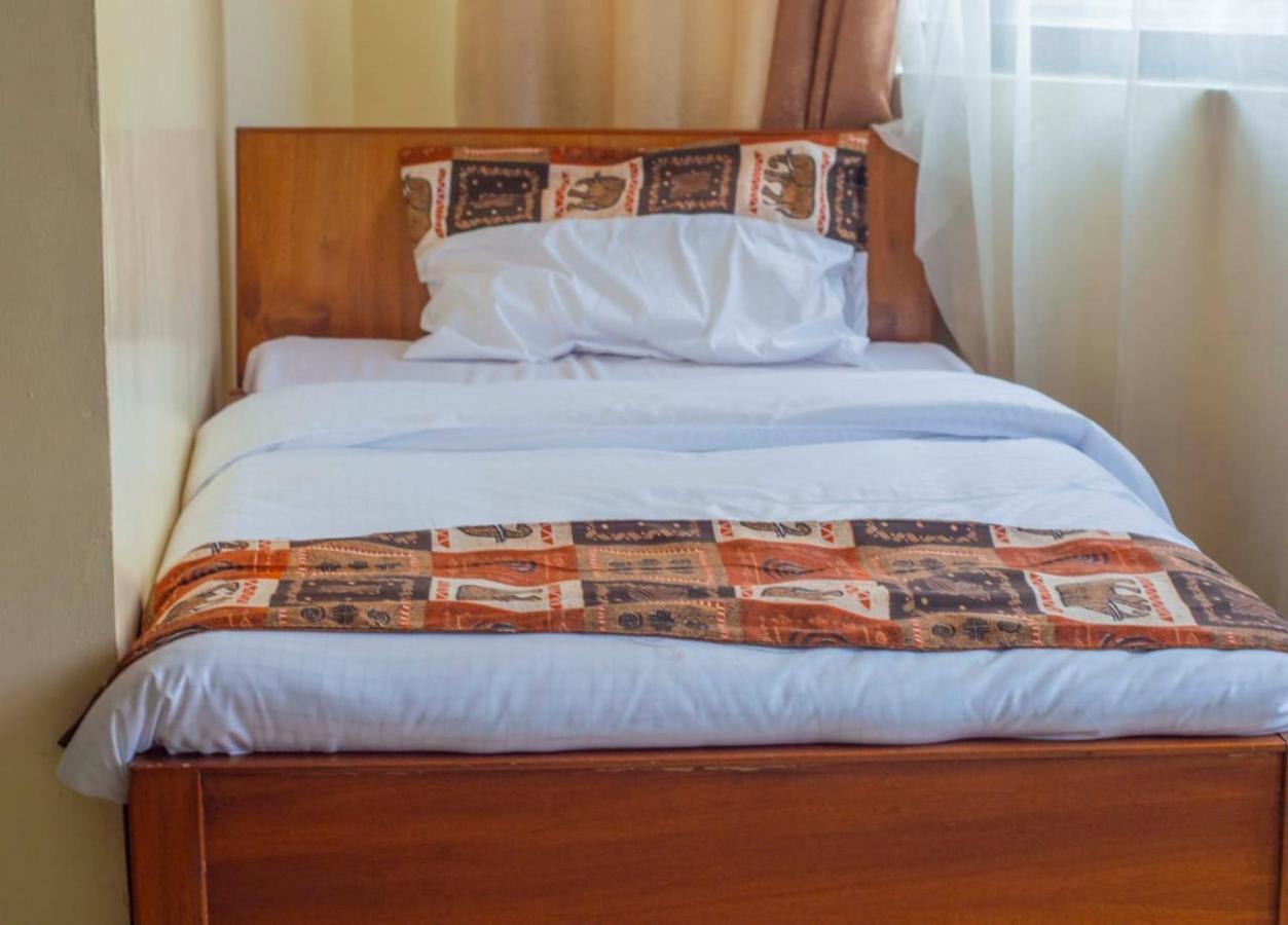 Ngara Riverside Lodge Nairobi Bagian luar foto