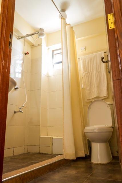 Ngara Riverside Lodge Nairobi Bagian luar foto